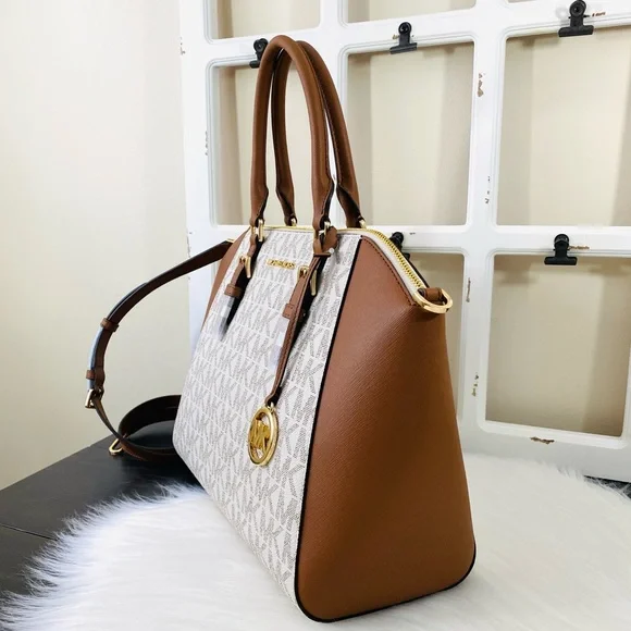 Michael Kors Ciara Large Satchel - Picture 4 of 12